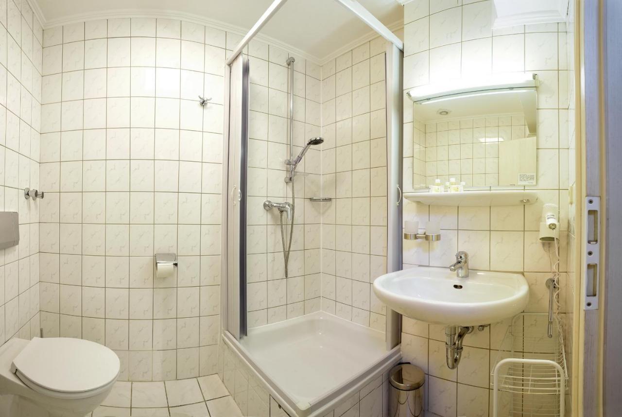 Hotel Buergerhof Köln Kültér fotó
